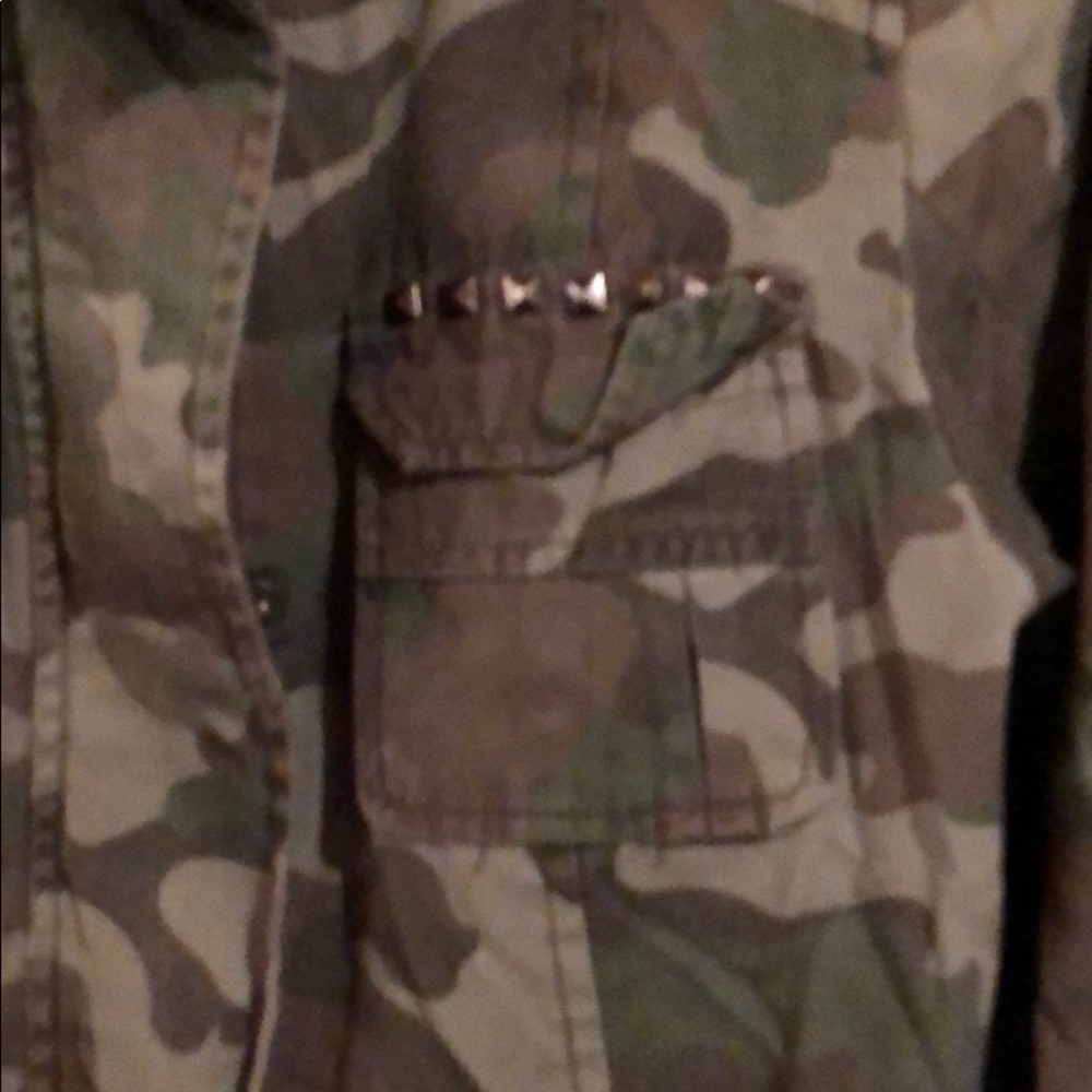 Camo Jacket - Picture 2 of 3